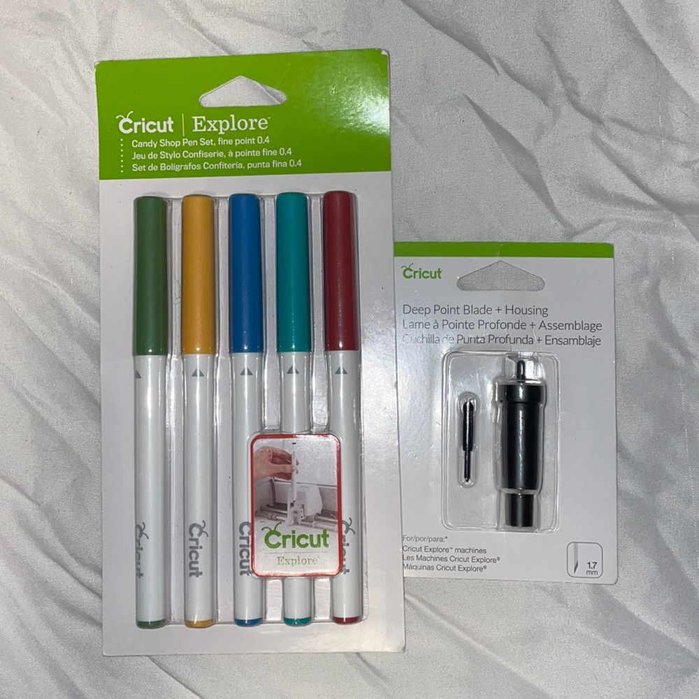 CRICUT EXPLORE MACHINE PENS + DEEP POINT BLADE